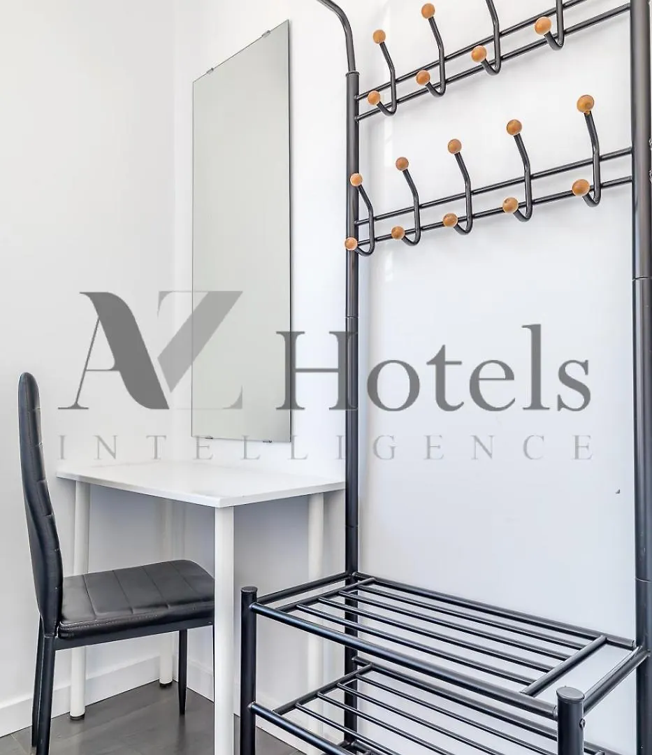 Ayz Ulises - Auto Check-In Property Мадрид 0*,