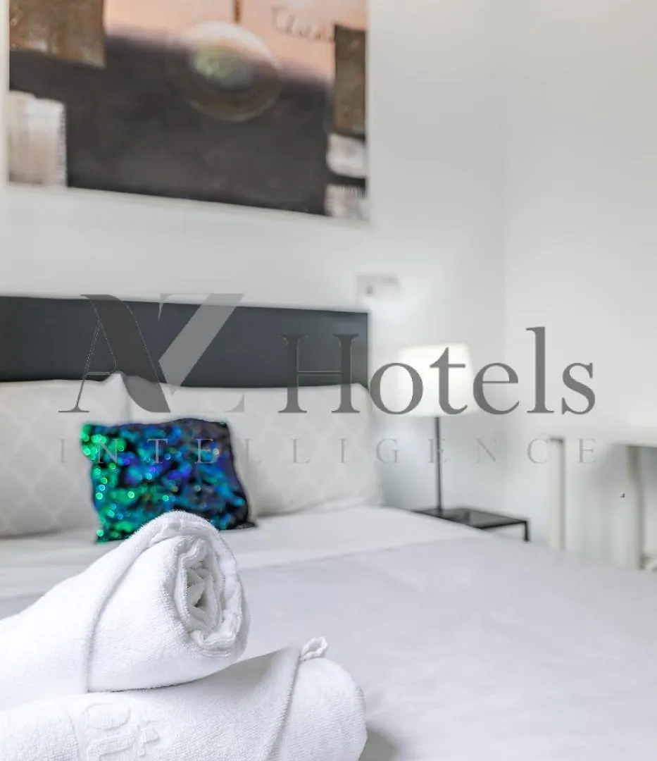 Ayz Ulises - Auto Check-In Property Мадрид
