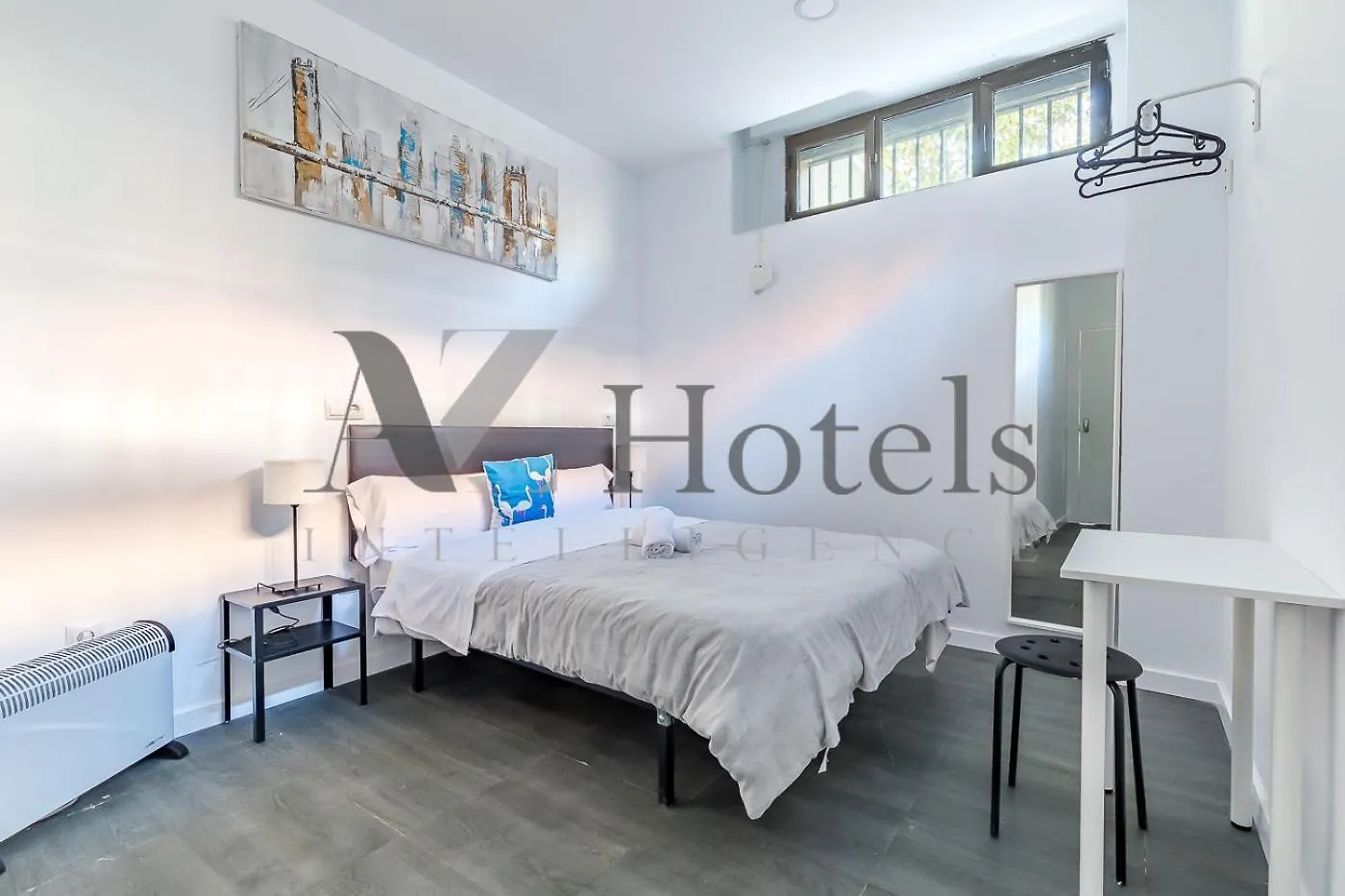 Ayz Ulises - Auto Check-In Property Мадрид Гостевой дом